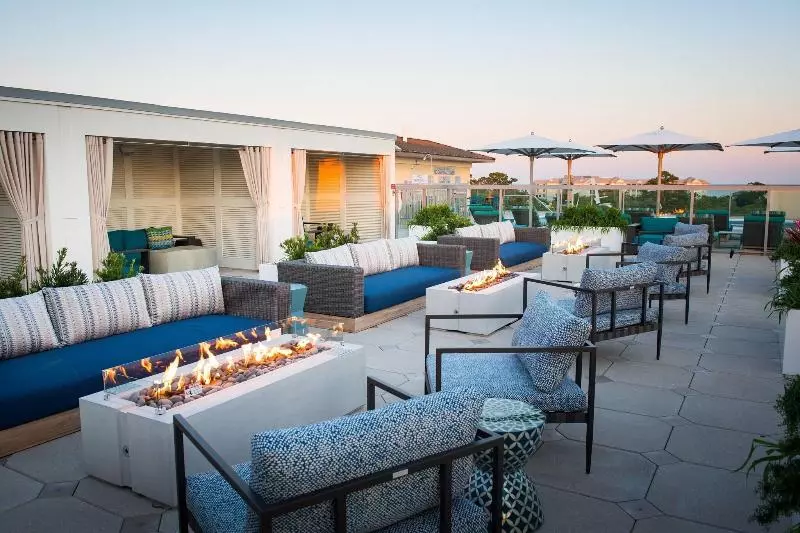 ホテル Courtyard By Marriott Hilton Head Island