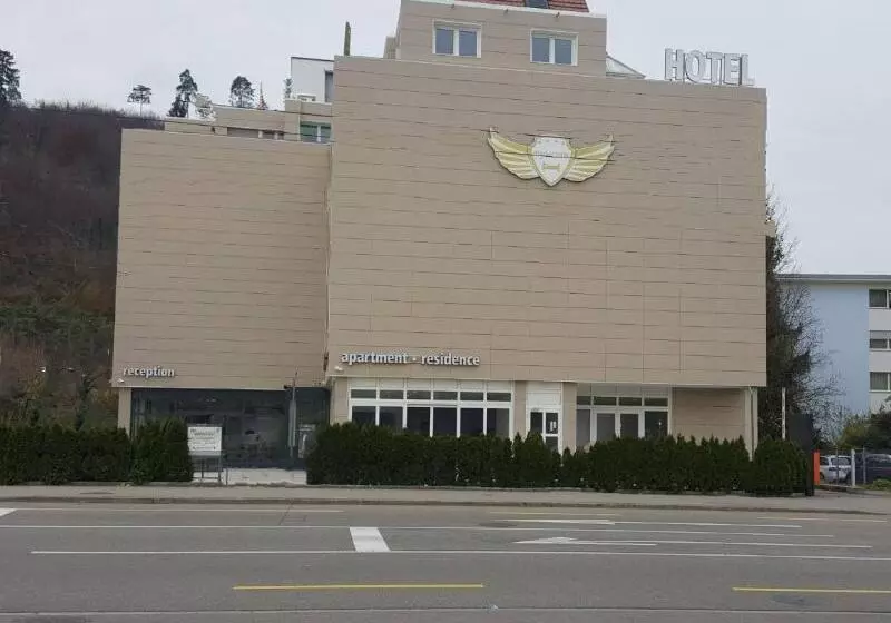 My Home Hotel   Free Parking