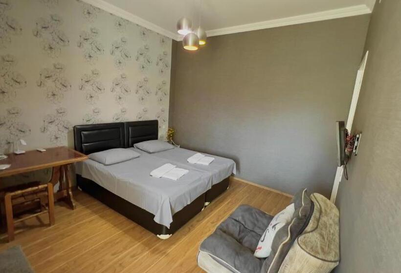 پانسیون Burji Guest House