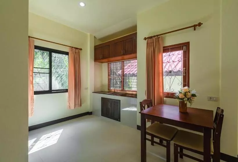 استراحتگاه Green Garden House