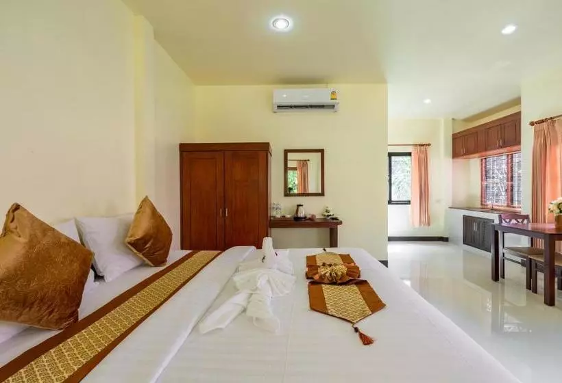 استراحتگاه Green Garden House