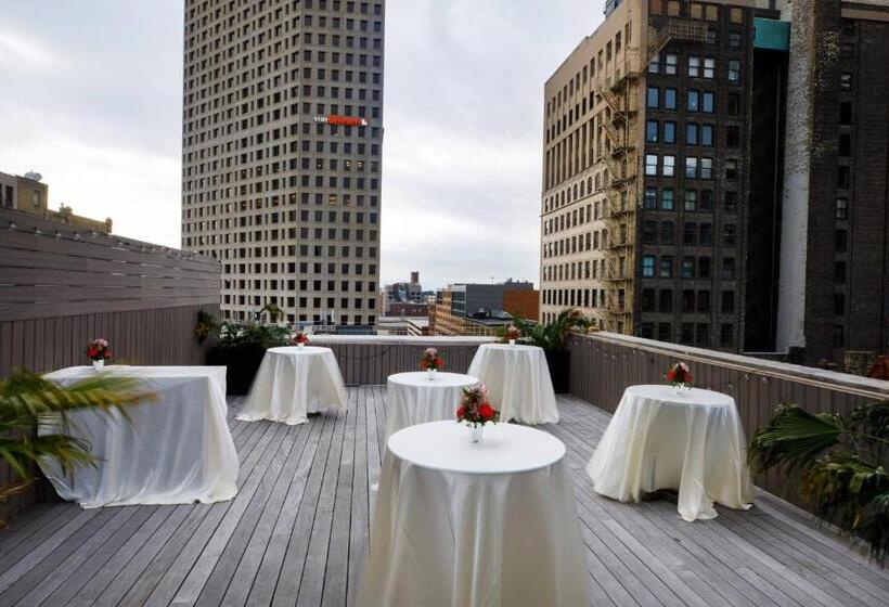 Отель Metro, Autograph Collection