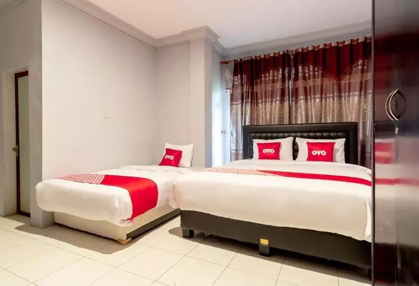 ホテル Koolkost Syariah 1000 House