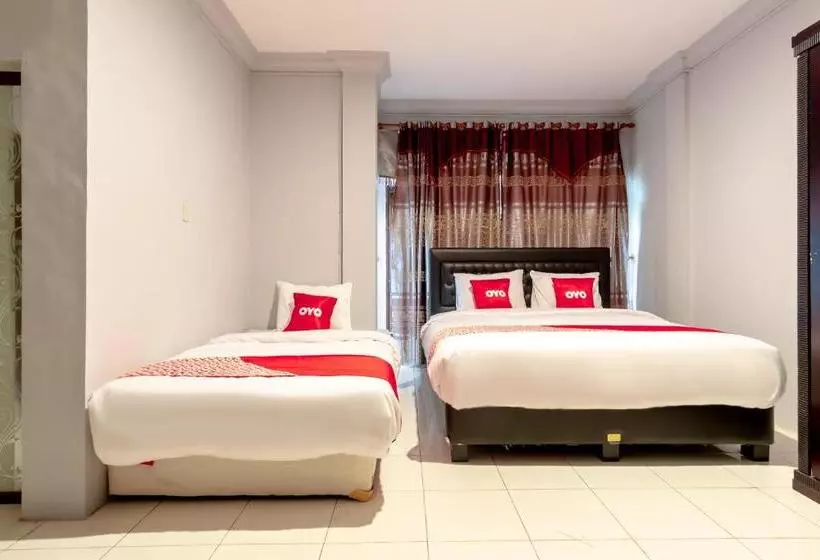 ホテル Koolkost Syariah 1000 House