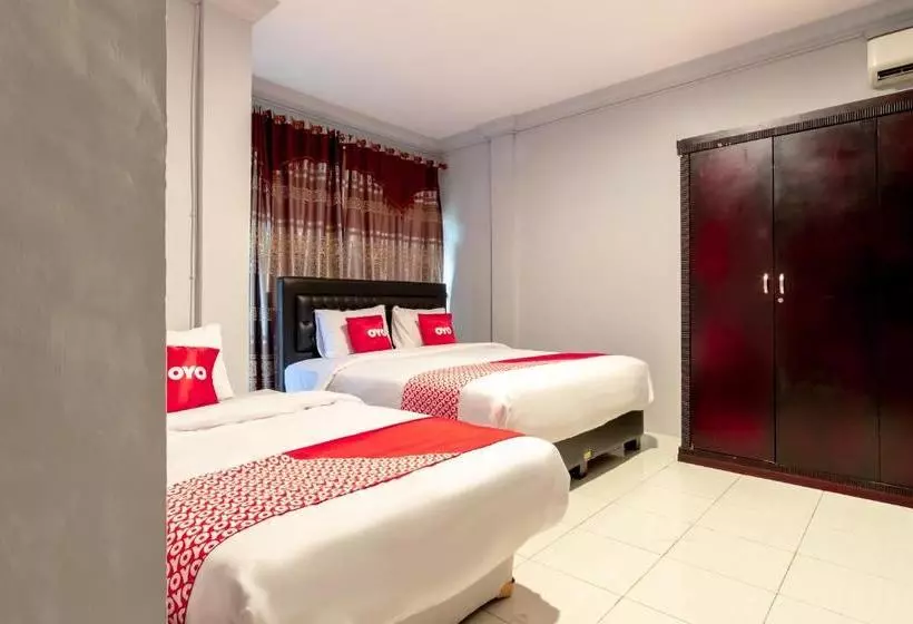 ホテル Koolkost Syariah 1000 House