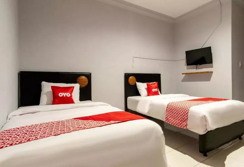 ホテル Koolkost Syariah 1000 House