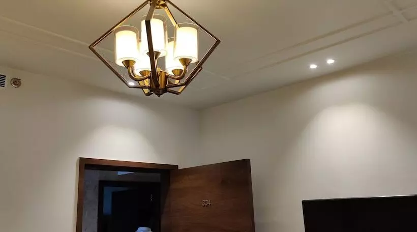 هتل Sheetal Residency