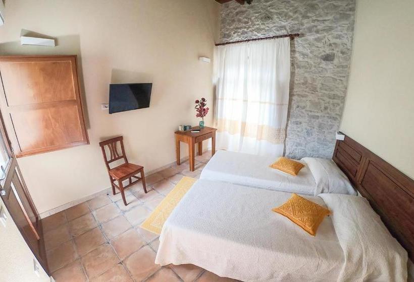 بنسيون Villa Chiara