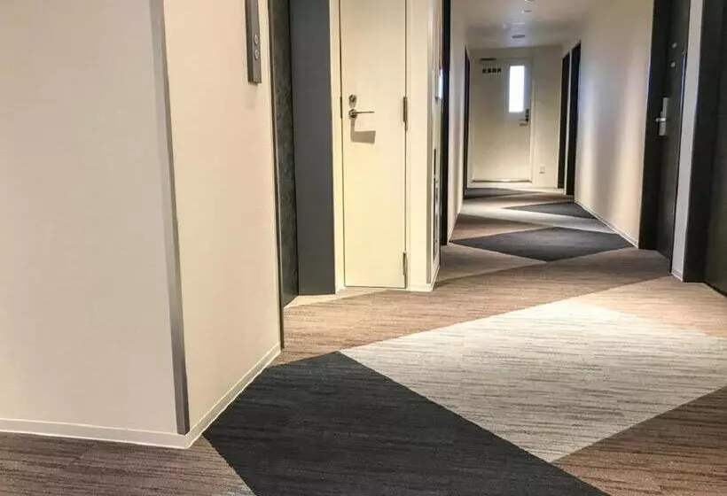 Hotelli Livemax Chiba Soga Ekimae