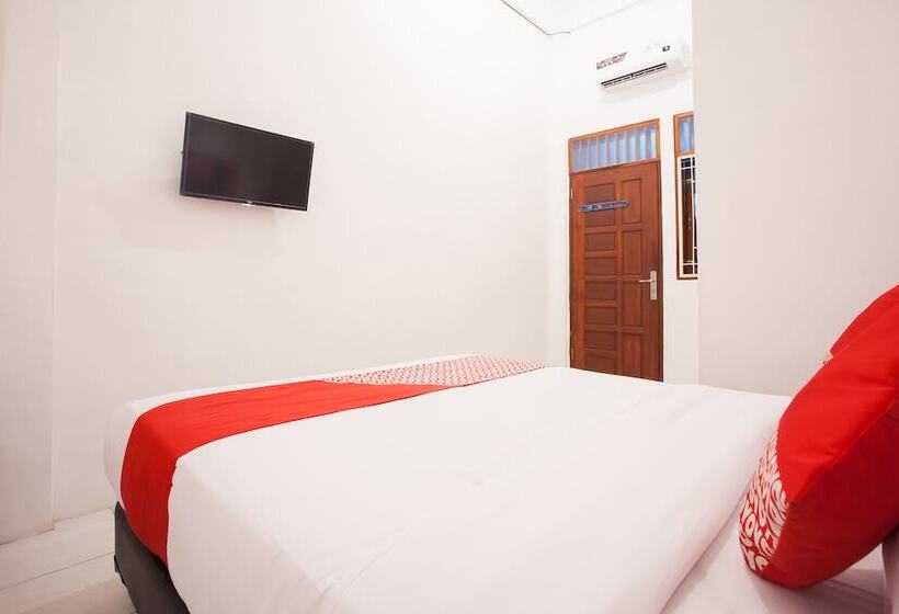 Szálloda Oyo 1978 Pondok Indah Residence