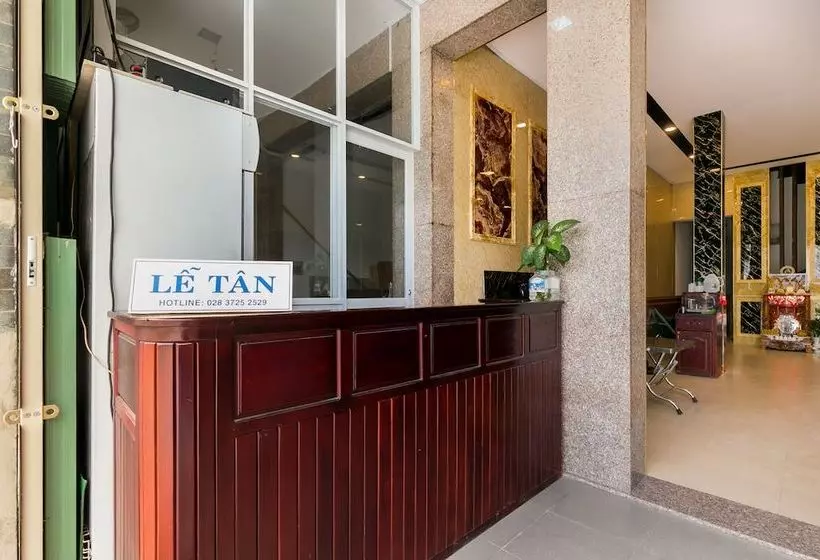 هتل Oyo 521 Hoàng Anh