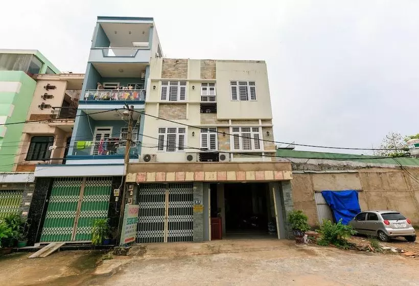 هتل Oyo 521 Hoàng Anh