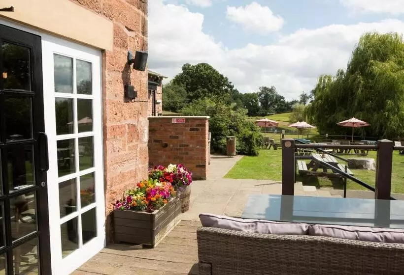 هاستل Alvanley Arms, Cotebrook
