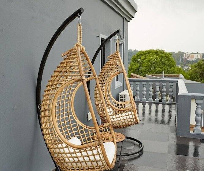 Отель Daze House