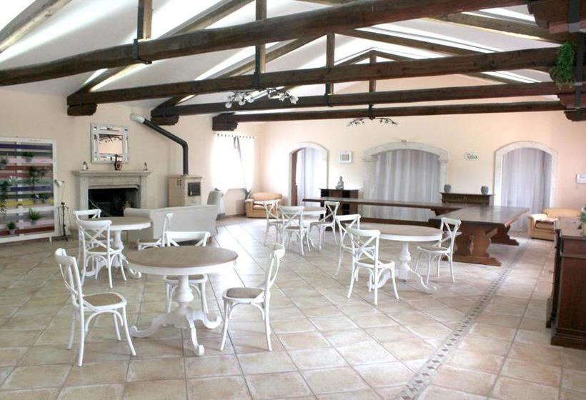 فندق Il Granaio Del Pavone