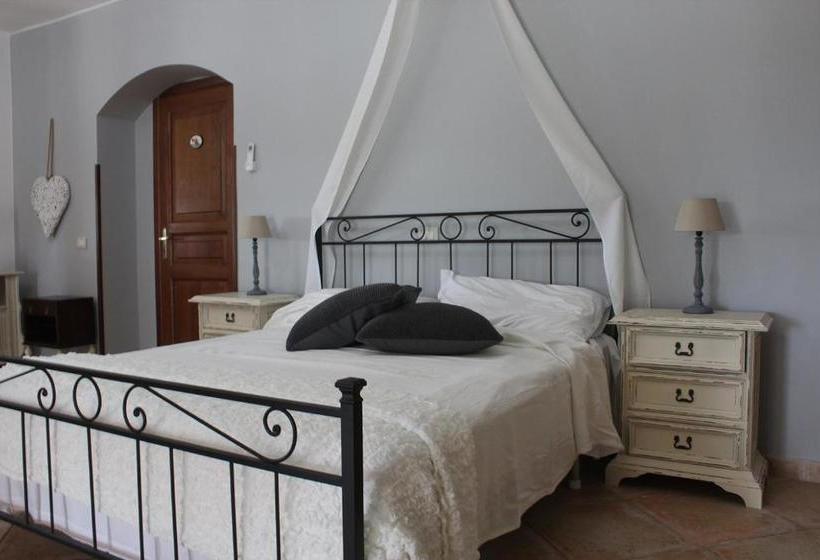 فندق Il Granaio Del Pavone