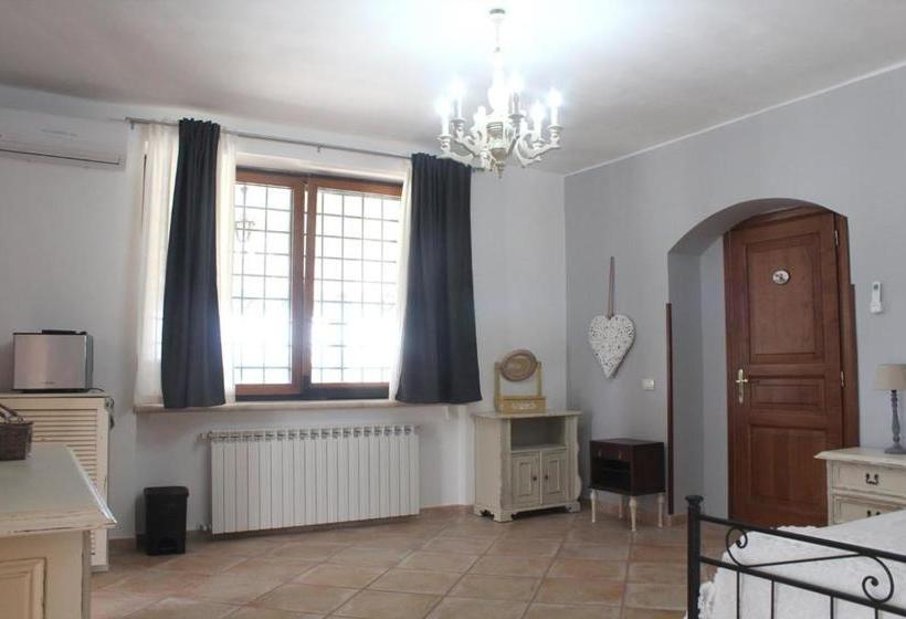 فندق Il Granaio Del Pavone