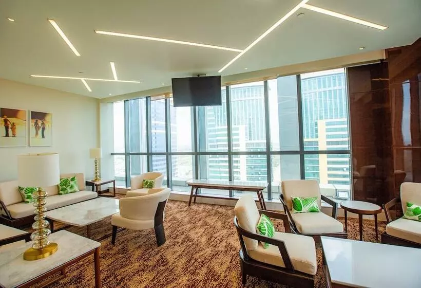 هتل Johari Rotana