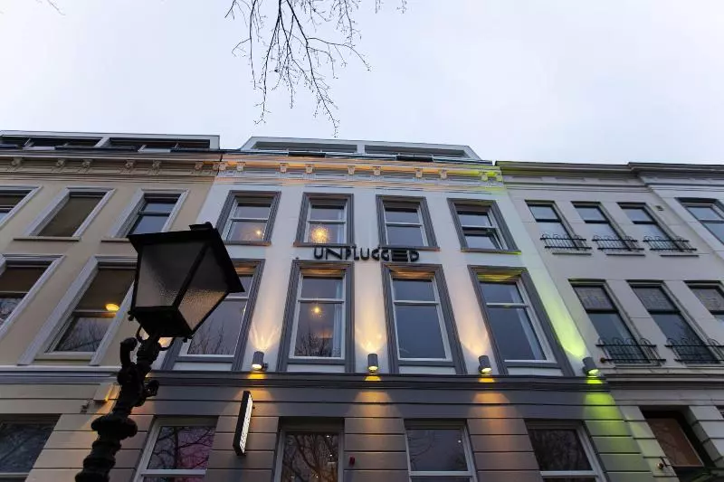 ホテル Unplugged