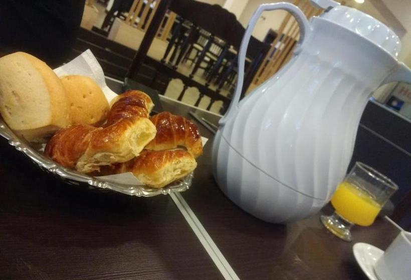 فندق صغير Radio