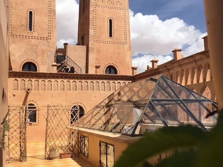 Хостел Kasbah Titrit