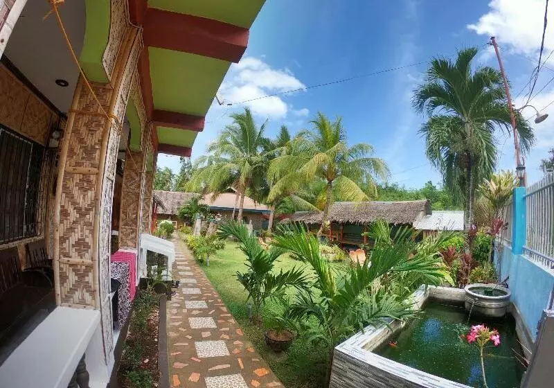 هتل Bohol Sea Breeze Cottages And Resort
