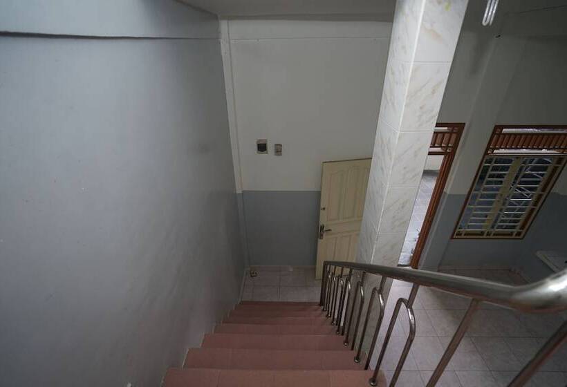 Szálloda Duta Homestay By Oyo Rooms