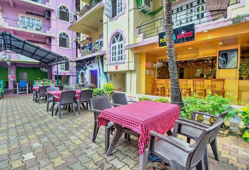 בית מלון כפרי Jarrs Renton Manor