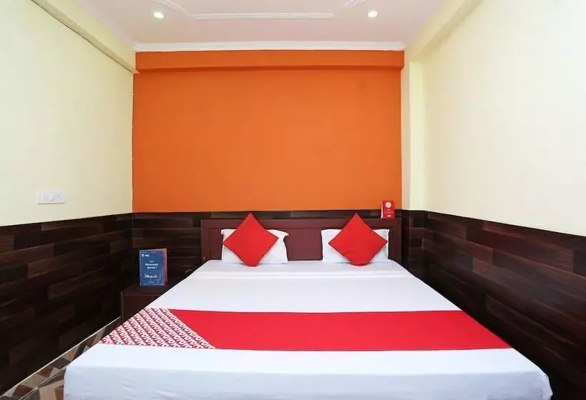 Hotelli Radhika Guest House By Oyo Rooms