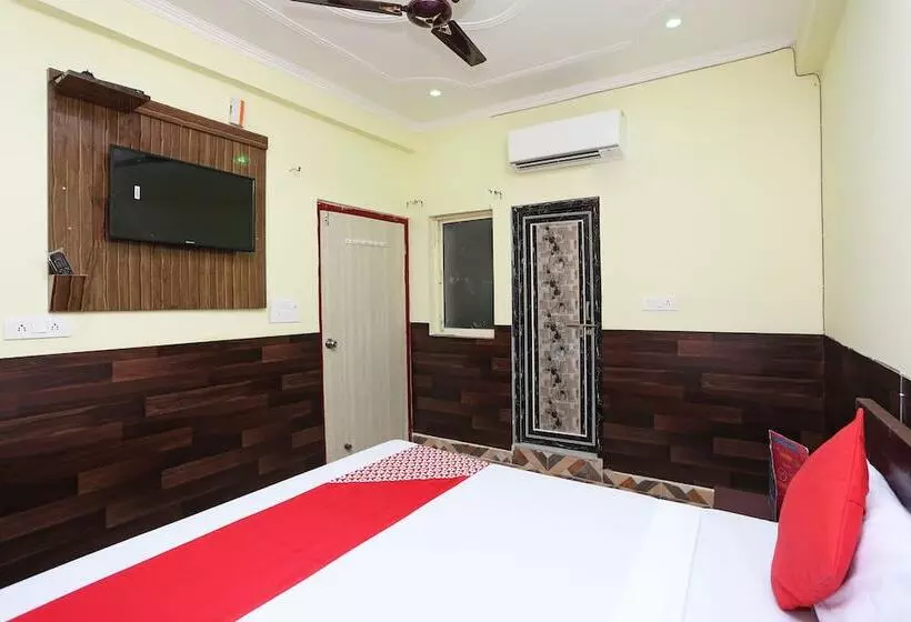 Hotelli Radhika Guest House By Oyo Rooms