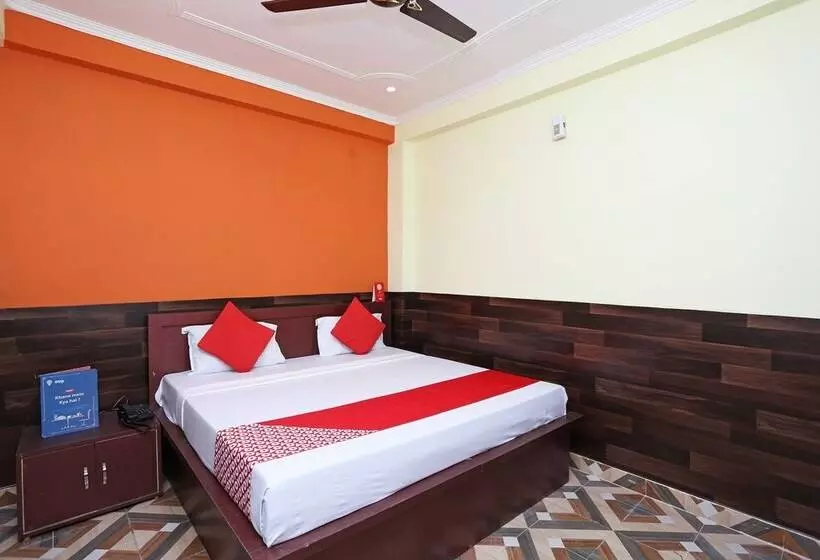 Hotelli Radhika Guest House By Oyo Rooms