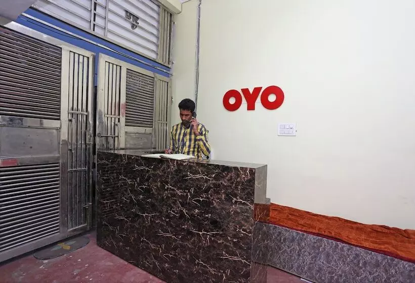 Hotelli Radhika Guest House By Oyo Rooms
