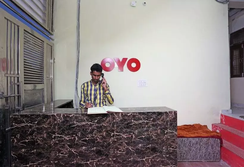 Hotelli Radhika Guest House By Oyo Rooms