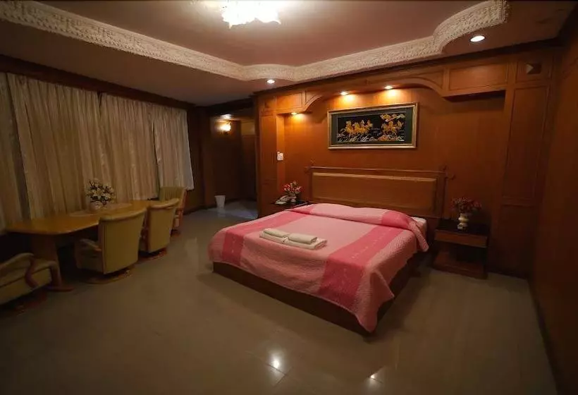 ホテル Rimchan Resort