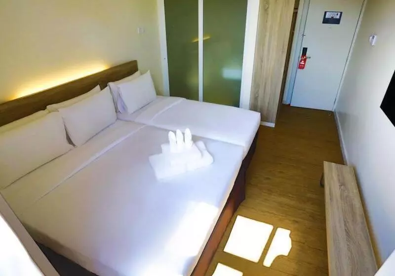 Hotelli Rooms By Rocana