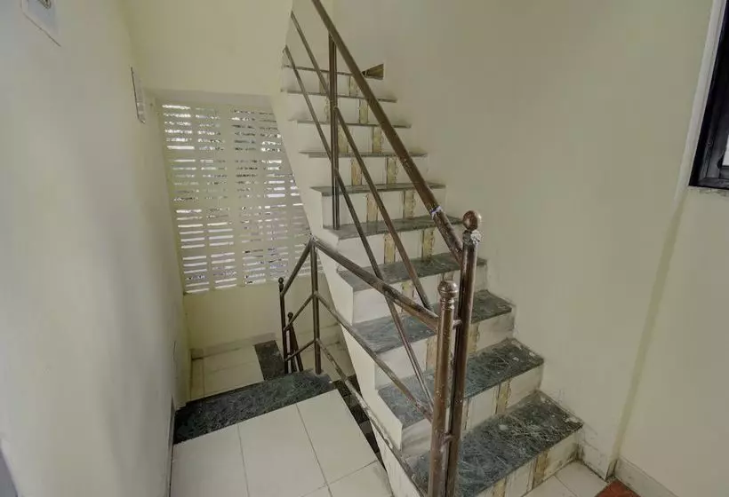 ホテル Sai Vyankatesh Residency By Oyo Rooms