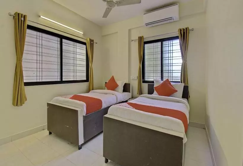 ホテル Sai Vyankatesh Residency By Oyo Rooms