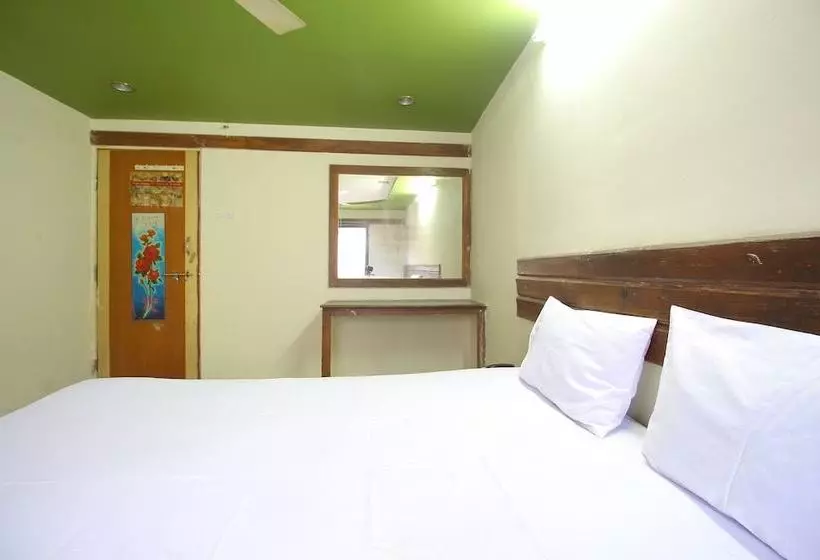هتل Spot On 40287  Shangrila