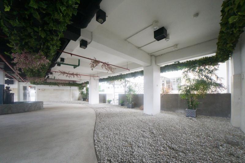 بنسيون Reddoorz Apartment Near Bundaran Satelit Surabaya