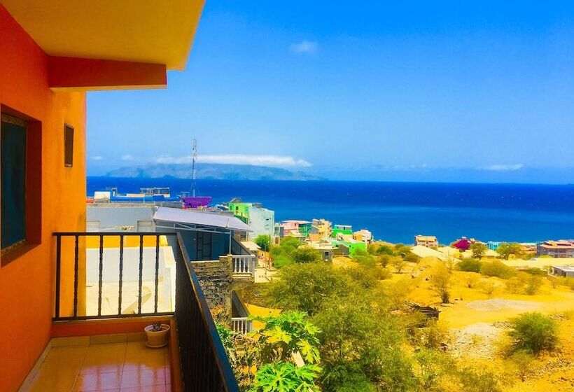 تختخواب و صبحانه Casa Joao