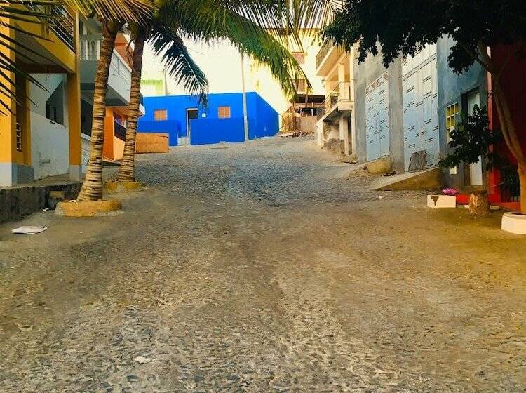 تختخواب و صبحانه Casa Joao