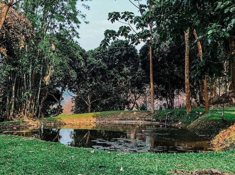 فندق Hughome Valley Chiangdao