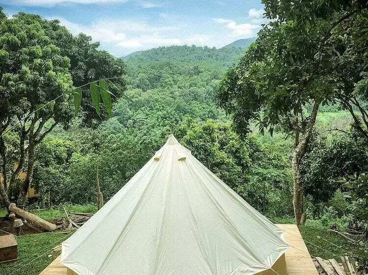 Hotelli Hughome Valley Chiangdao