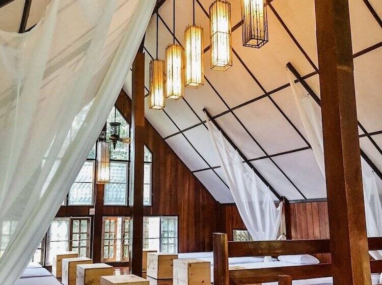 فندق Hughome Valley Chiangdao