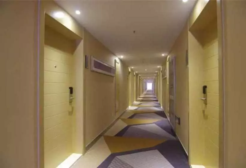 Hotelli Poltton International Apartment Luohe