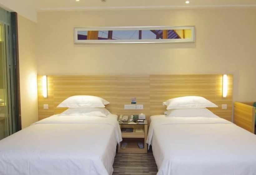 Отель Poltton International Apartment Luohe