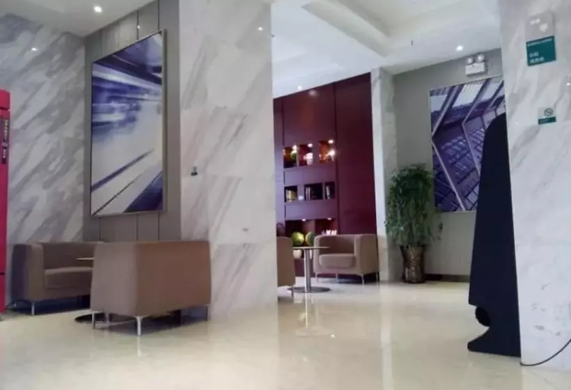 Hotelli Poltton International Apartment Luohe