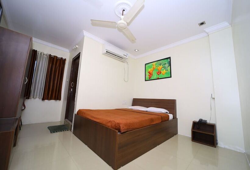 هتل Saii Tirumala Residency