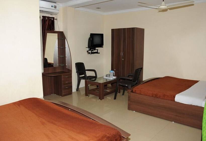 هتل Saii Tirumala Residency