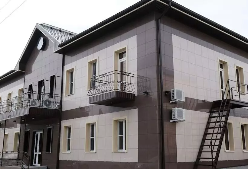 Hotelli Vizit